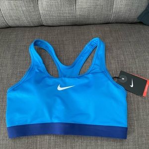 Nike Pro Classic Padded Sports Bra